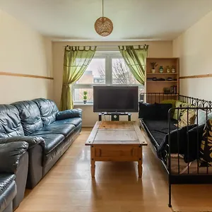 Apartment Centre Aishia/sakina, Edinburgh